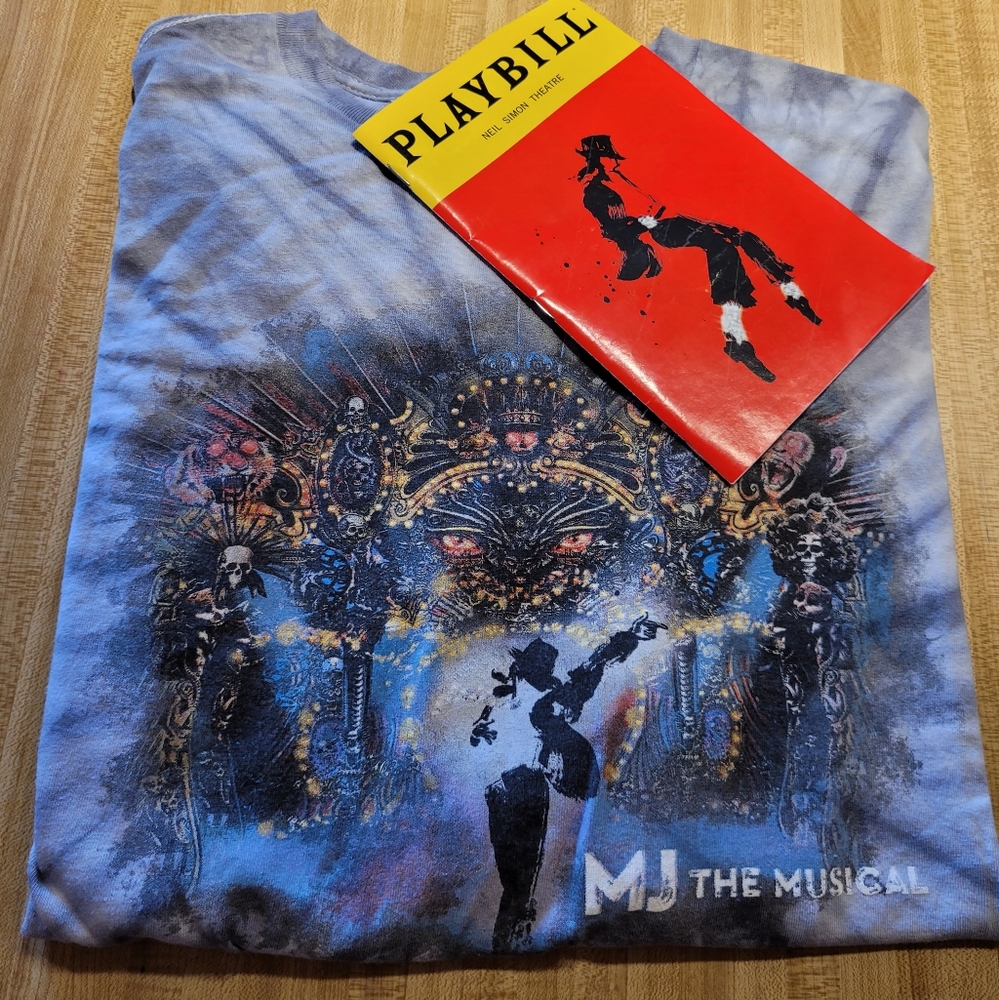 Official MJ T-shirt & Playbill